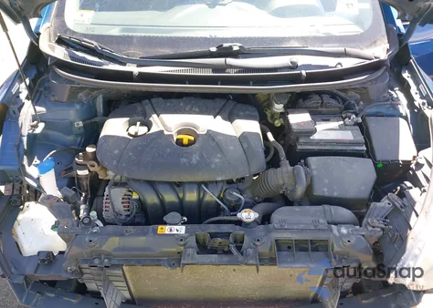 2013 Hyundai Elantra Gt from USA, damaged, VIN KMHD35LE8DU137209